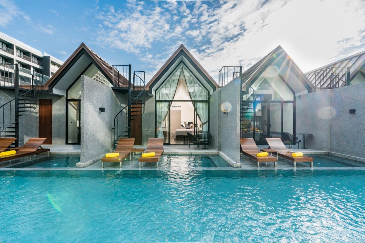 Luxury Cabana
